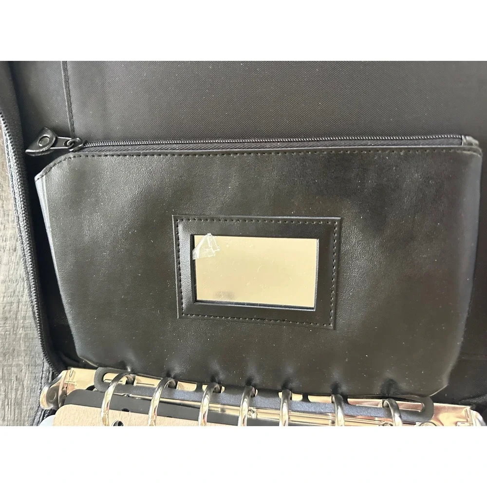 Day-Timer Black Leather Zippered 7 Ring Desk Size Organizer Planner Binder EUC